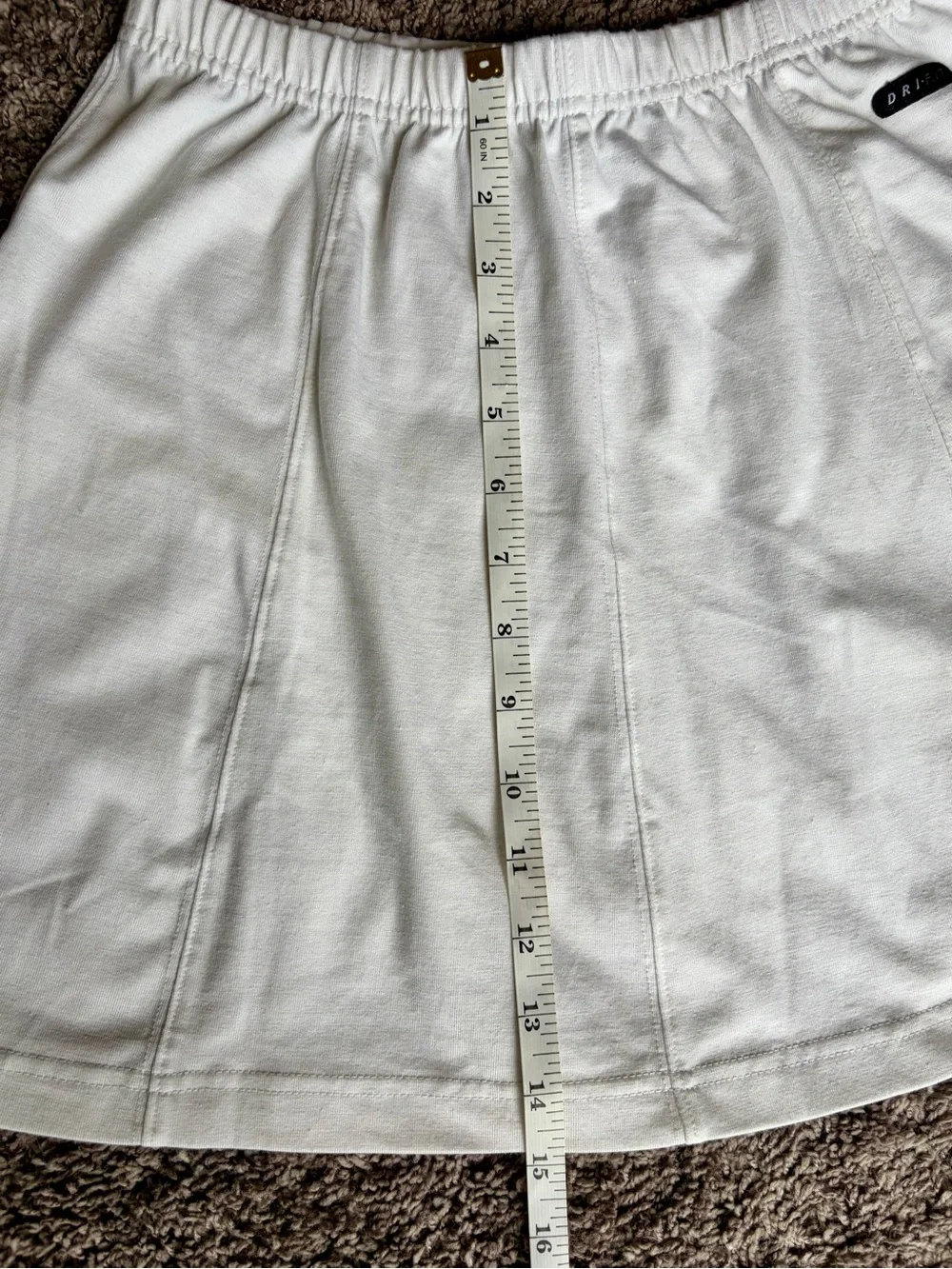 Vintage 90’s Nike White Dri-Fit Tennis Skirt with Court Logo Patch